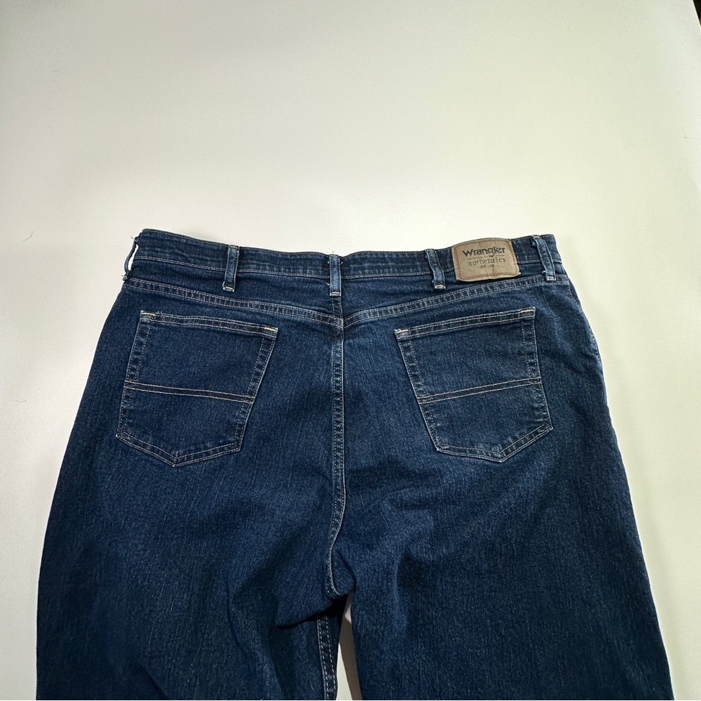 Wrangler Authentics men’s straight leg stretch denim everyday jeans 40x30 - Picture 8 of 9